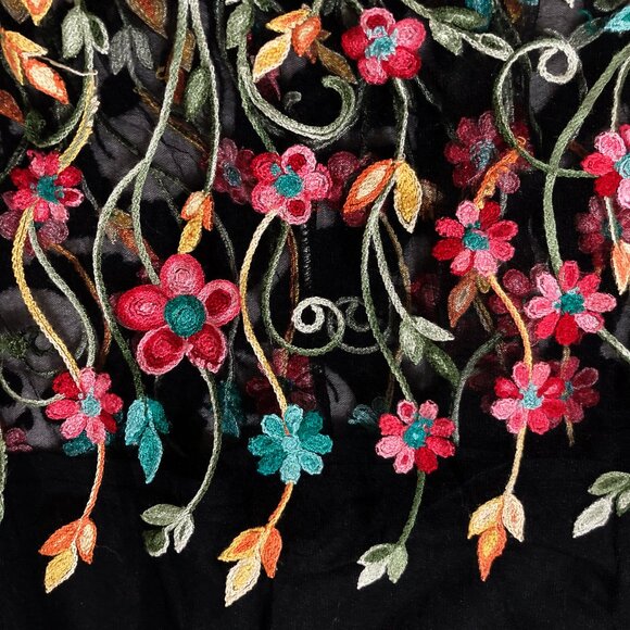 PAPILLION Black sleeveless dress w/ tulle floral embroidered hem ~ MEDIUM LARGE - Picture 3 of 15